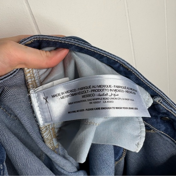 Ariat Perfect Rise Flare Jeans Western Country Medium Wash Women’s Size 30L Long - Picture 8 of 9